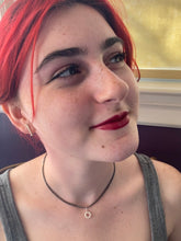 Load image into Gallery viewer, Berrio pendant on 15" chain