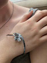 Load image into Gallery viewer, Clover forged bracelet #2