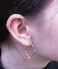 Load image into Gallery viewer, waxberry simple hoops- silver