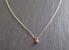 Load image into Gallery viewer, single waxberry necklace