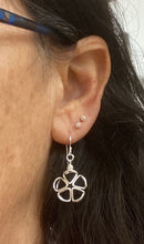 Load image into Gallery viewer, Pinwheel earrings
